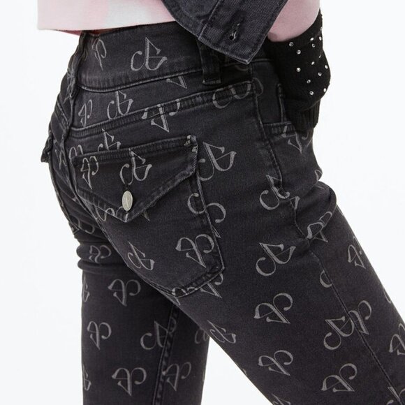 NEW BLACKPINK X H&M Mid Rise Flare Jeans - Picture 5 of 16